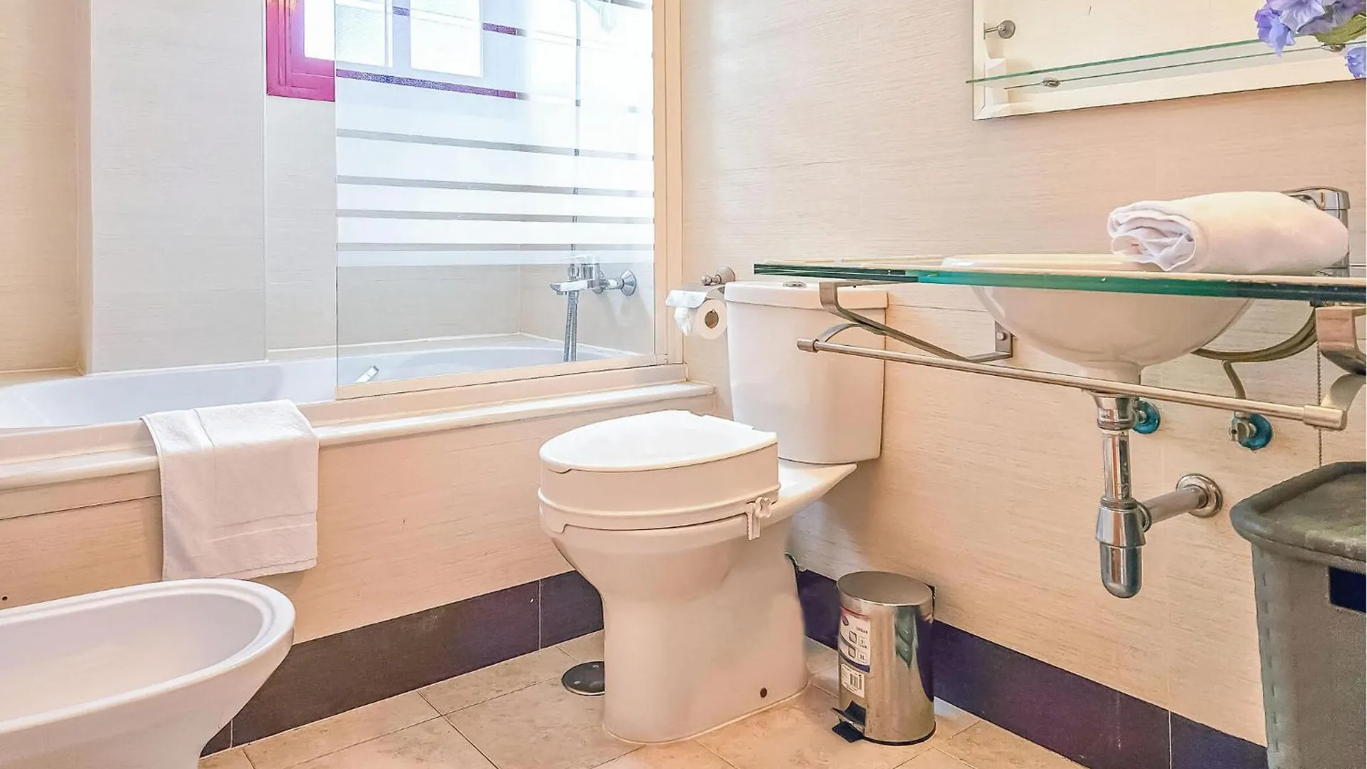 Nice Apartment In La Cala De Mijas With Wifi