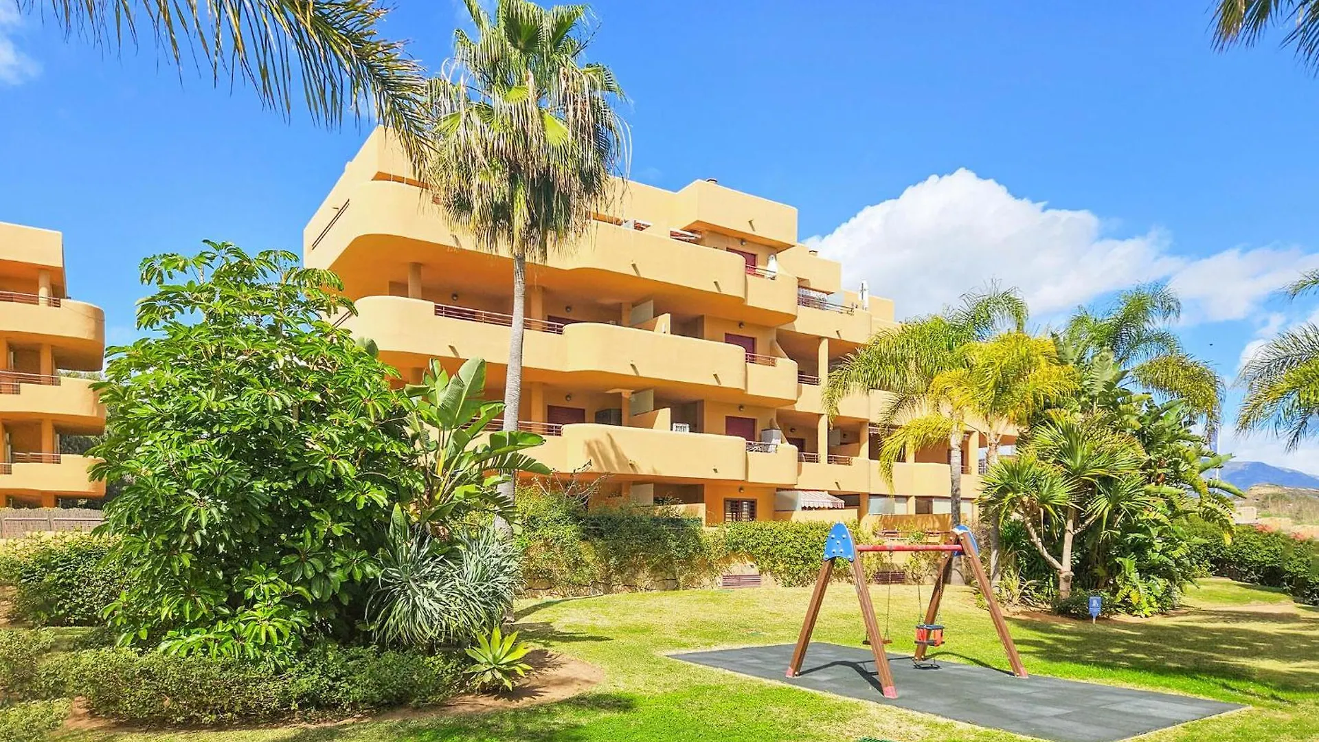 Nice Apartment In La Cala De Mijas With Wifi 0*,